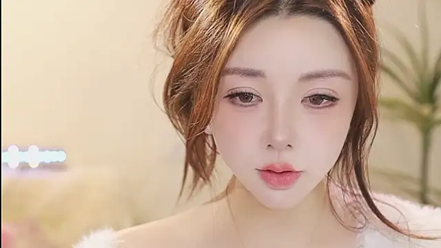 Chat XXX en directo de Qiaoqiao__