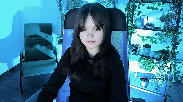 Elainebeness: онлайн-секс-чат