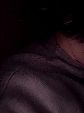 Chat XXX en directo de Daisyy-xxx