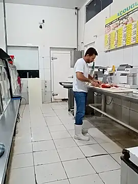 RobertoLuiz84 即時 XXX 聊天