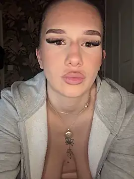 Czat XXX na żywo – Leanna92ii