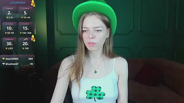 _Tina_Tayllor_: онлайн-секс-чат