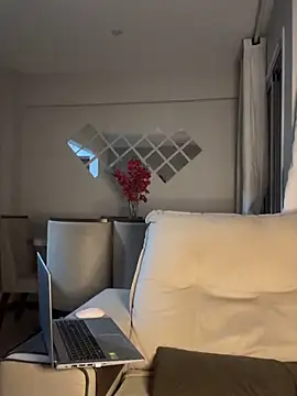 دردشة loirahot_ الجنسية المباشرة