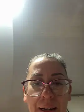 miss_hanna07 élő XXX-chatje