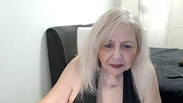 SusiLifeXXX's Live XXX Chat