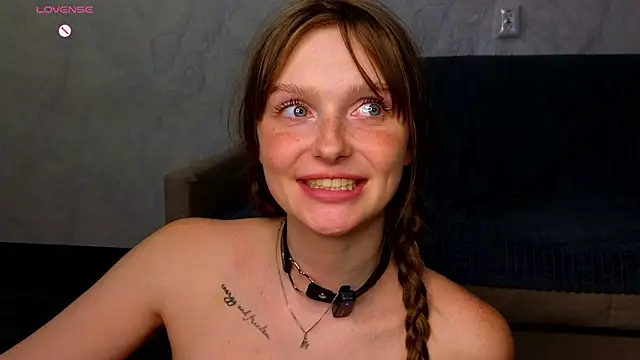 دردشة Lovelly_molly1 الجنسية المباشرة