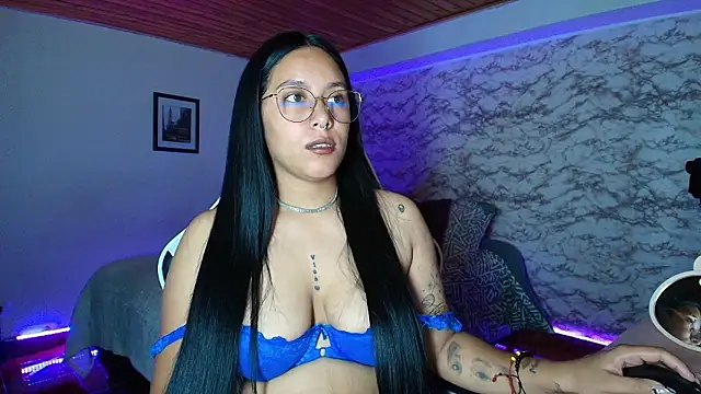 Camila_IRoose 라이브 XXX 채팅