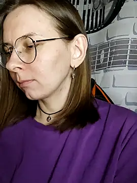 Aashikalaa live XXX chat