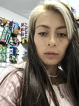 Chat XXX ao vivo de Tefannyy_