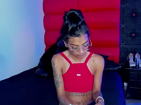 KarlaSlutSkinny__'s Live XXX Chat