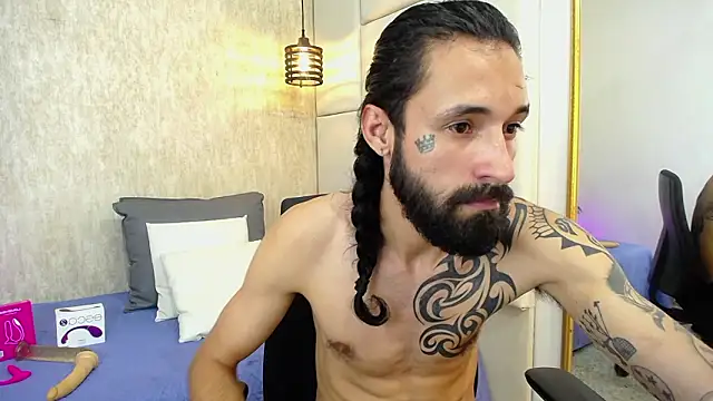 XXX chat uživo modela Hisoka_011