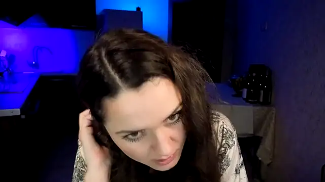 Cerann1 – Naživo XXX chat