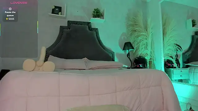 Chat XXX Live EmiliaRose_