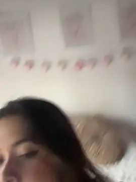 Emilia_Bakerr's Live XXX Chat