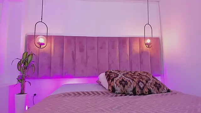 emmiily_z's Live XXX Chat