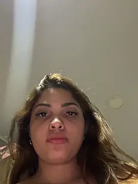 Nicolly_allencar – Kamerová šou