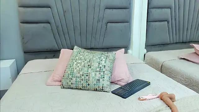 Chatroom XXX en direct de kai_storn