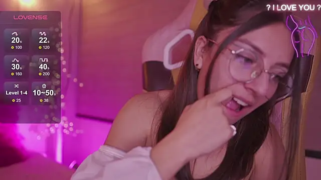 Chat +18 de milly_kenner ao vivo