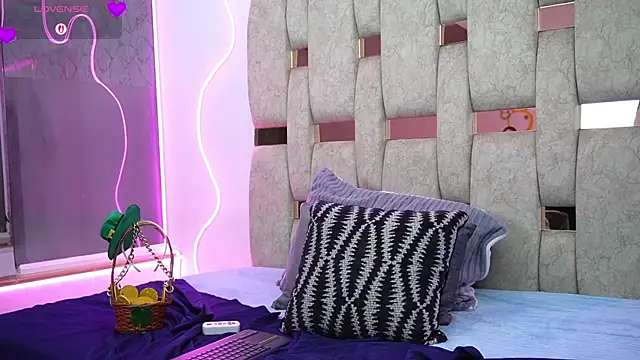 Fernanda_thail_ Chat XXX in diretta