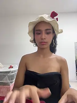 Chat +18 de mainyummi ao vivo