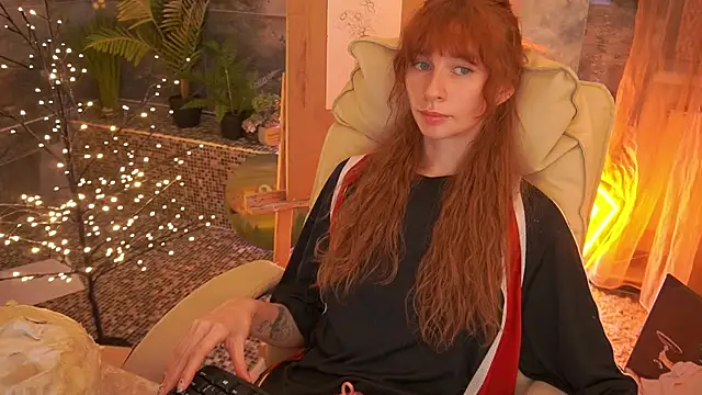 Chat +18 de Nicol_Moonn ao vivo