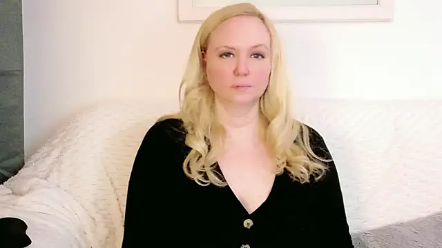 Sarah4you: онлайн-секс-чат