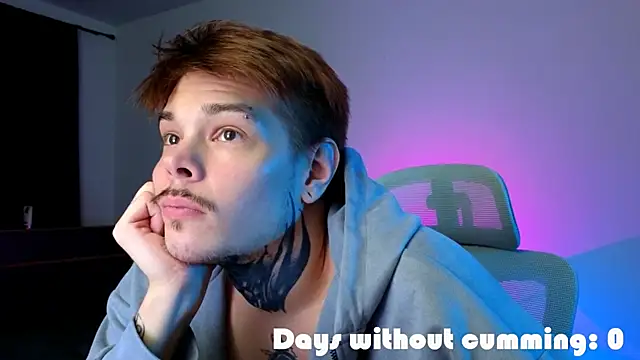 DENIS_HERE Show in webcam