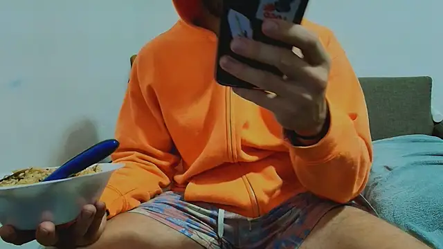 thomas_gun's Live XXX Chat