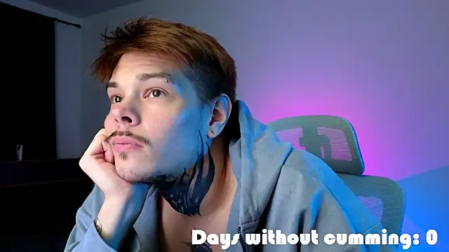 DENIS_HERE Adlı Modelin Canlı XXX Sohbeti