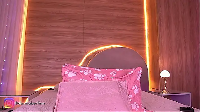 Sembang XXX Secara Langsung danna_berlin_