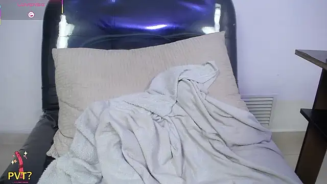 Онлайн чат XXX shantala_krisha