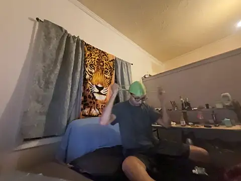 عرض كام ThrowedWorldWide