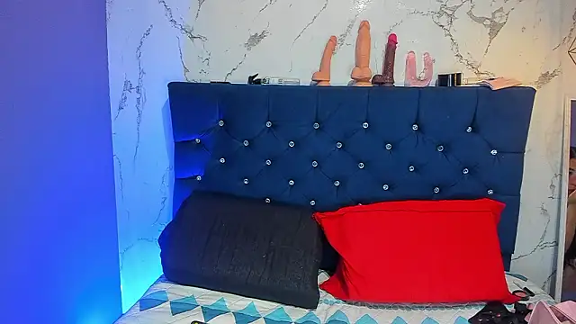 Dakotaa_Johnson 라이브 XXX 채팅