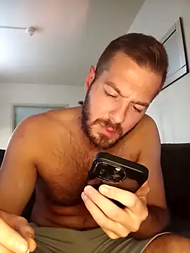 THE_CHEEKY_ALPHA Live XXX Chat