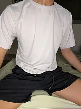 AdrianAfterDark Webcam show