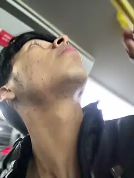 Živý XXX chat The_Conquer