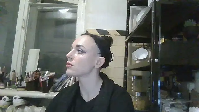 Czat XXX na żywo – Trinsy_Love