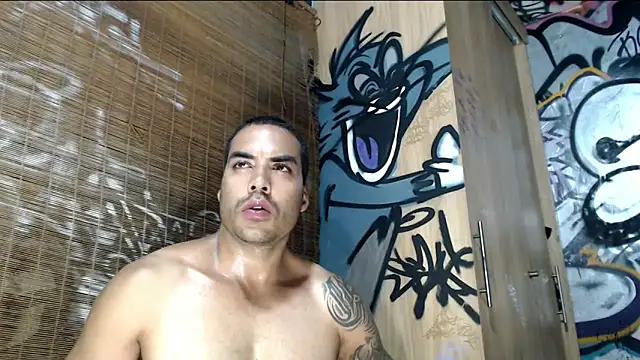 Živý XXX chat Justin_Frank