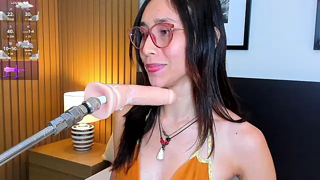 doll_bella_'s Live XXX Chat