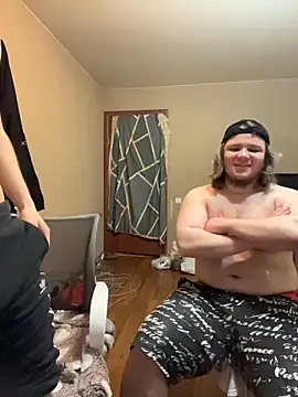 desiredude9 Show Webcam