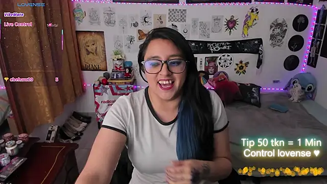 Chat +18 de Cherry_blush_ ao vivo