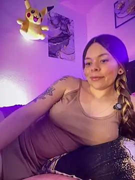 carolina16love Chat XXX live