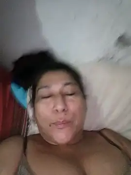 Chatroom XXX en direct de PatriciaGrajales