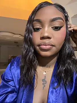 Chat +18 de SarahBleer ao vivo