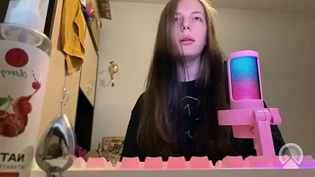 عرض كام britneylovely