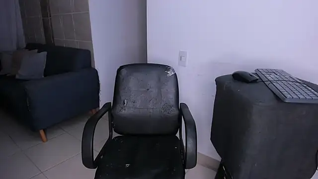 ghatto_cmilkpunch Live XXX-chat