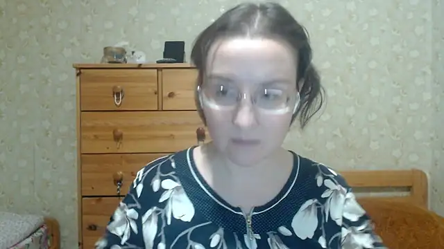 Chat +18 de Smart_Rose ao vivo