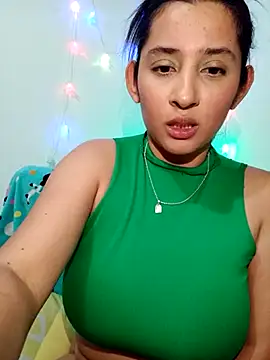 Chat XXX en directo de VALENTINA_ROUSE_