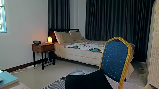 PocketElsa's Live XXX Chat