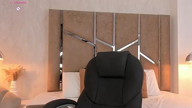 Megan-8 Chat XXX in diretta